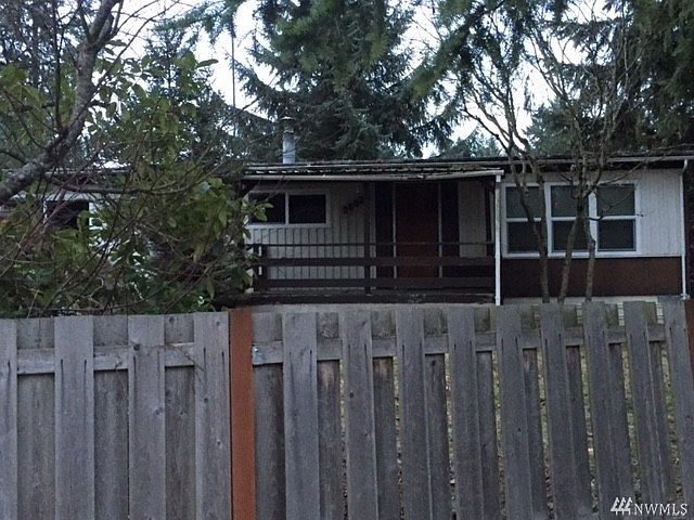 1st image of 20025 65th Ave E