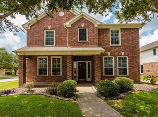 1867 Silent Shore Ct, League City, TX 77573