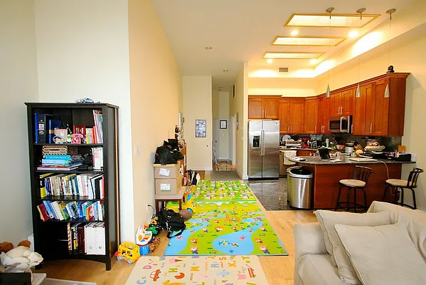 Rented by Dwell Residential Inc | media 2