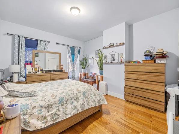 414 Chestnut Street image 7 of 25