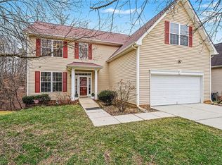 4512 Ridgefall Rd, Greensboro, NC 27410