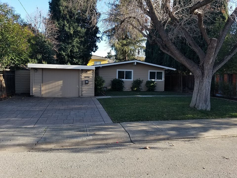1st image of 10700 Minette Dr
