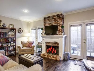 4139 Wycliff Ave APT 103, Dallas, TX, 75219