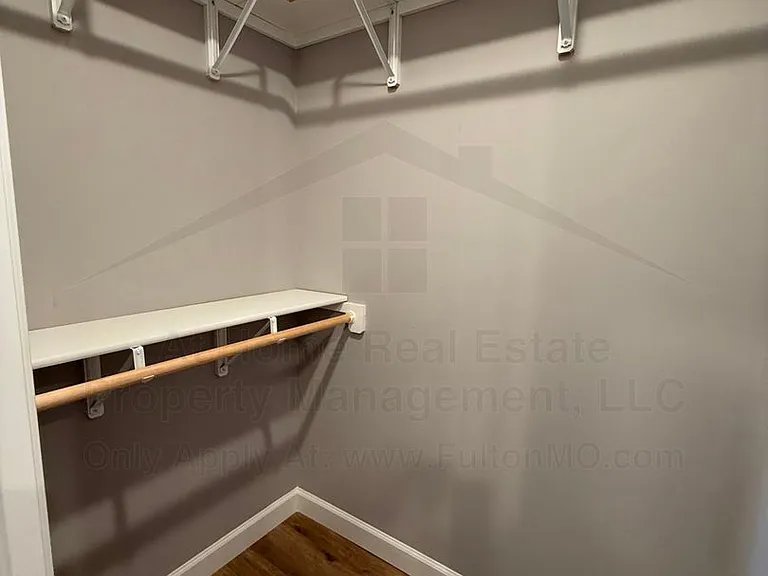 2620 N Bluff St #101 — Photo 22