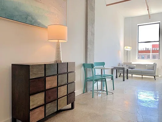 Rented by Bold Marketing | media 33