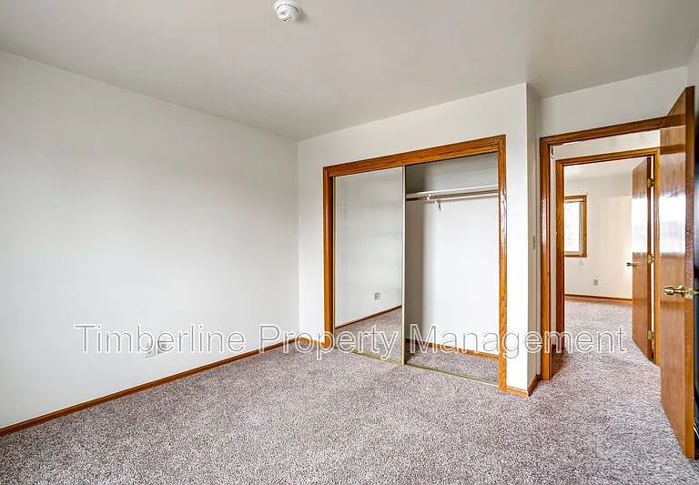 17960 Bakers Farm Rd — Photo 41