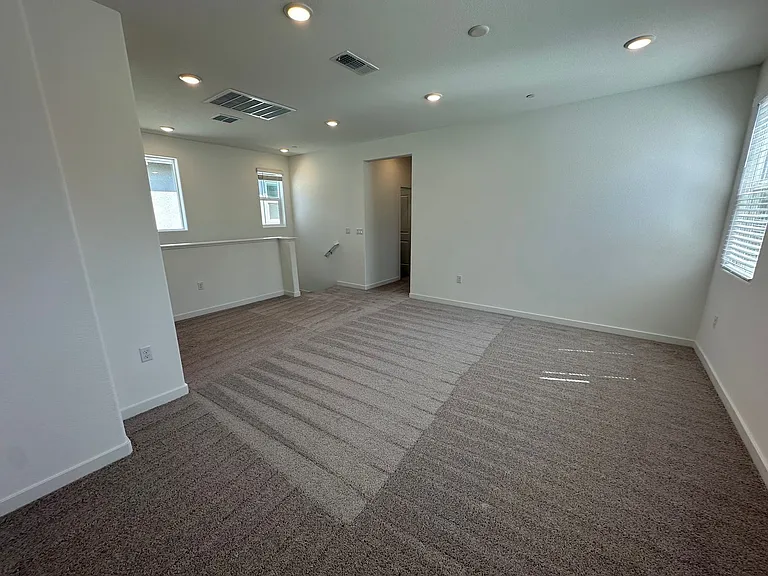1578 N Central Pkwy — Photo 17
