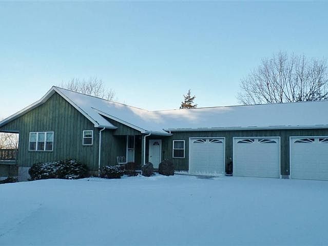 1st image of 3640 Rose Ln