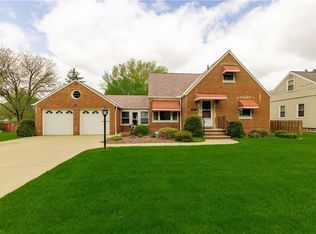 495 W Grace St, Bedford, OH 44146