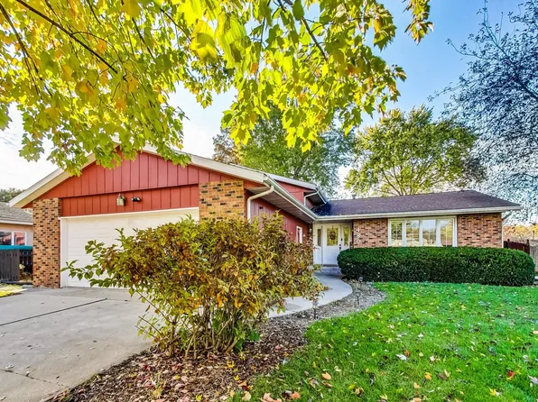 480 N Shabbona St, Coal City, IL 60416