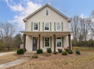 110 Shadyfield Ln, Bishop, GA 30621