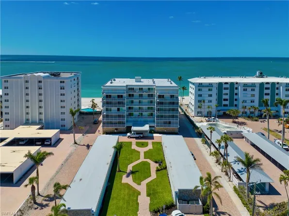 1977 Gulf Shore BLVD N #501, NAPLES, FL 34102