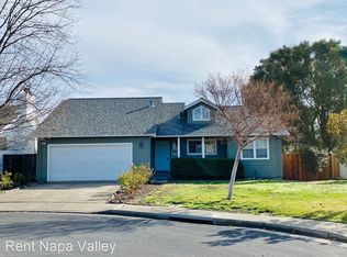 1811 Aurora Dr, Calistoga, CA 94515