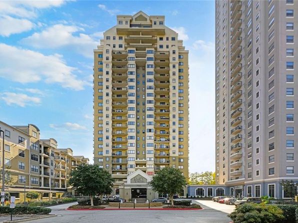 799 Hammond Dr Unit 306