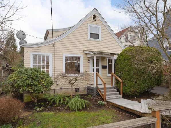 80 W 19th Aly, Eugene, OR 97405