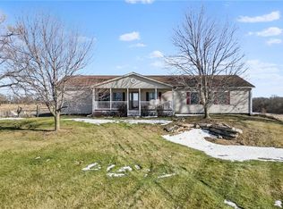 22805 B Hwy, Cowgill, MO 64637