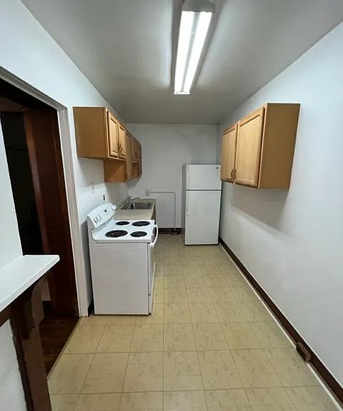 315 W Otterman St #2 — Photo 8