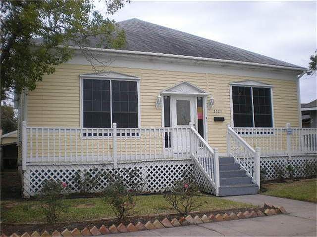 1st image of 3823 Avenue O