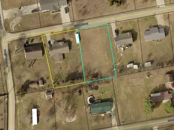 30 Sycamore Dr, Bronston, KY 42518