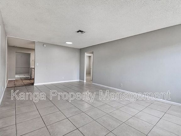 5th image of 1037 W 28th St