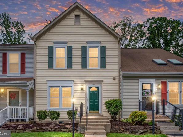 15483 Cliffview Dr, Dumfries, VA 22025