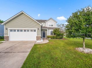 2 Keowee Ln, Beaufort, SC 29906