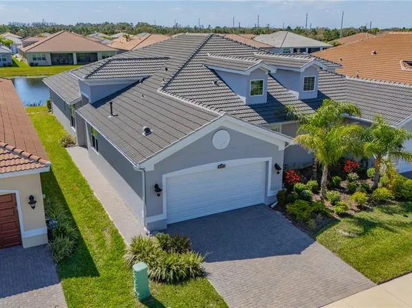 4760 Avila Lakes Dr, Wimauma, FL 33598