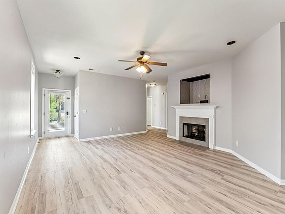 4th image of 5723 Park Side Rd