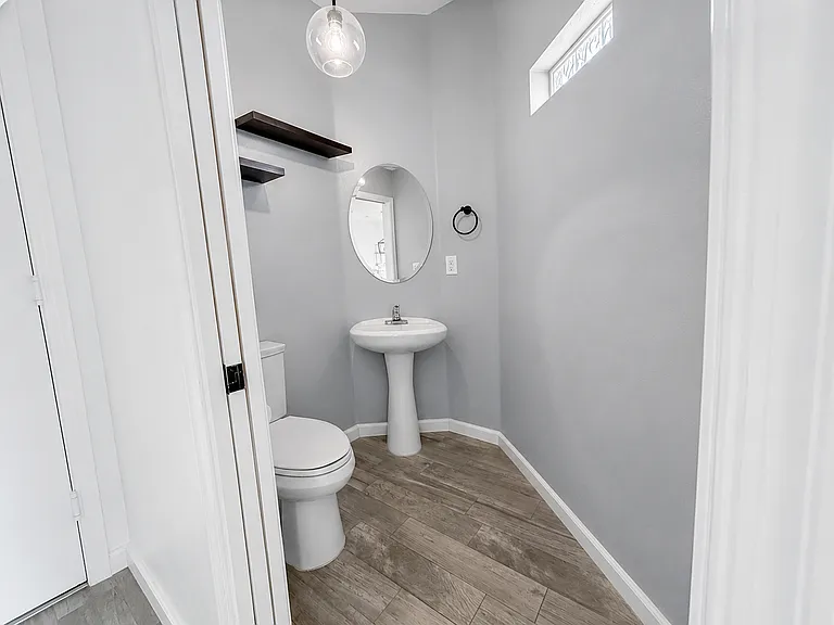 3221 N 37th St #15 — Photo 13