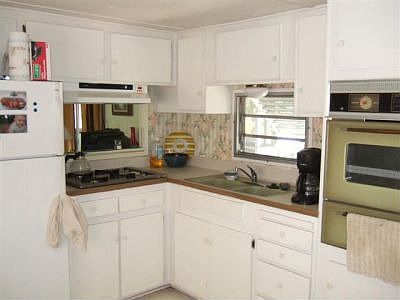 Sunny kitchen