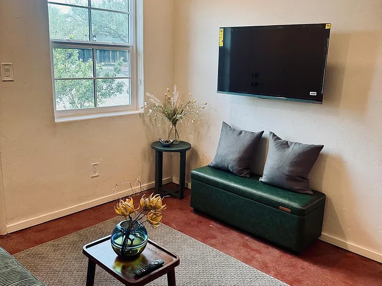2031 N Tucker Dr — Photo 11
