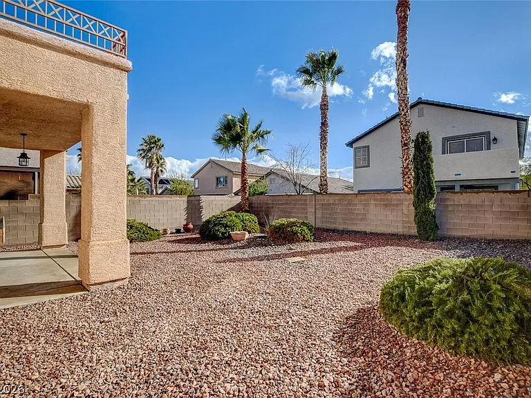 10261 Bentley Oaks Ave — Photo 49