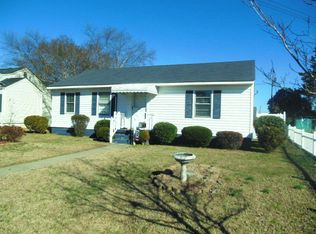 804 E 11th St, Roanoke Rapids, NC 27870