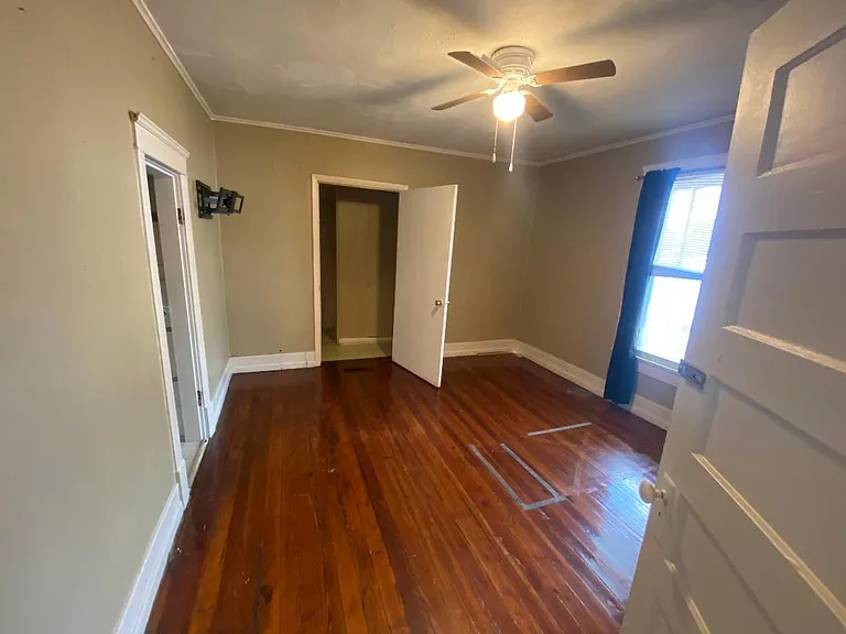 1927 Highland Ave #1927 — Photo 2