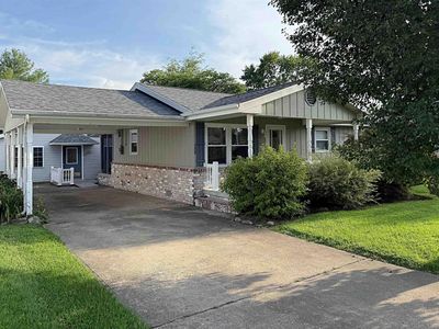 208 Sycamore St, Loogootee, IN, 47553