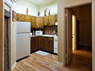 122 N Main St APT 7, Waynesville, NC 28786