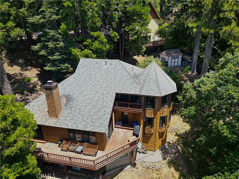 21425 Sawpit Canyon Rd — Photo 2