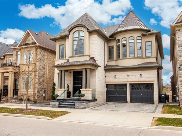 3124 Daniel Way, Oakville, ON L6H 0V1