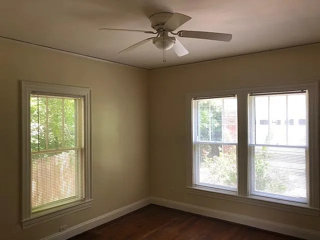 407 Warren St #A — Photo 12