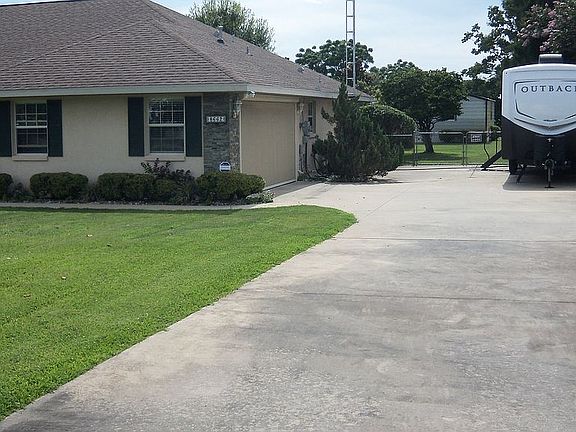 5th image of 8662 SE 61st Ave