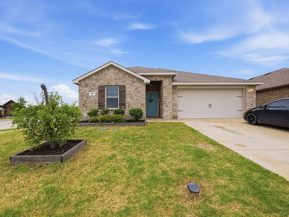1st image of 101 Alydar Ln