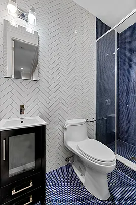 Rented by REAL New York | media 3