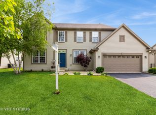 2210 Surrey St, Sycamore, IL 60178