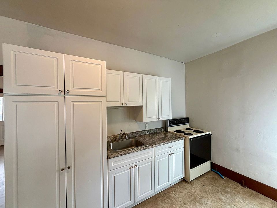 1st image of 1305 Merrill Ave Unit 1