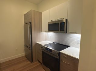 1077 Commonwealth Ave #244D, Allston, MA 02134