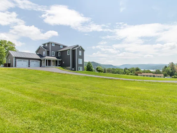 86 Forty Road, Barton, VT 05822