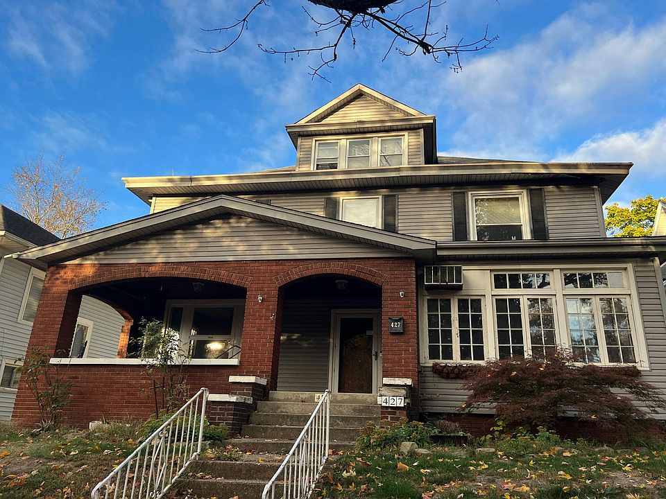 1st image of 427 N 9th St