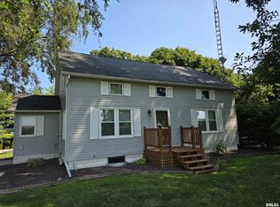 2403 Virden Ave, Virden, IL 62690