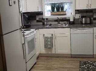 205 C St #207, Phoenix, OR 97535