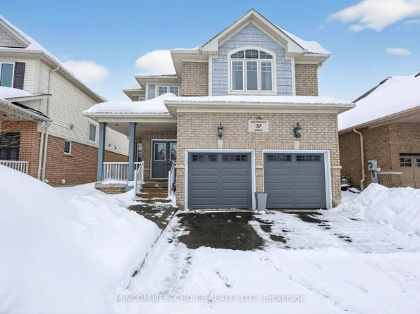 37 Westminster Cir, Barrie, ON L4M 0A4